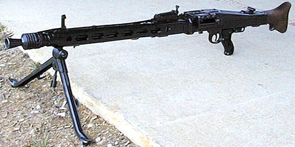 Armas de fogo Metralhadora Maschinengewehr 42 (MG 42)
