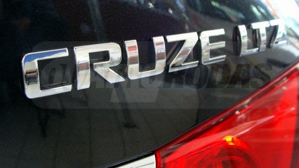 Chevrolet-Cruze-2012-15